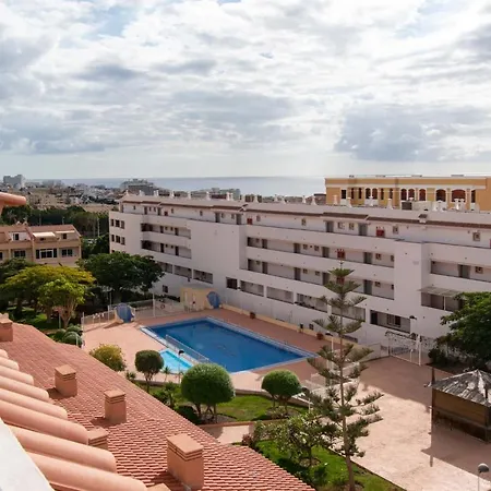 Oasis Dakota 1 - Three Bed With Sea And Pool Views Lägenhet *